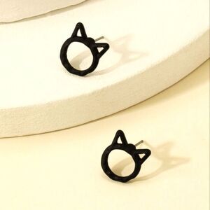 Black cat earrings